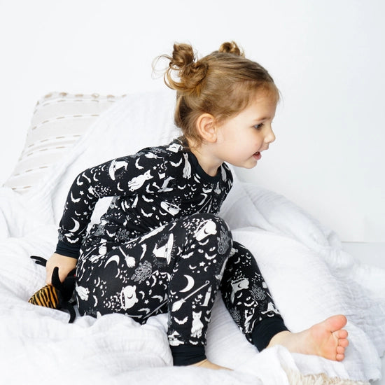 2 Piece Pajama (Short Sleeve) - Hocus Pocus Halloween