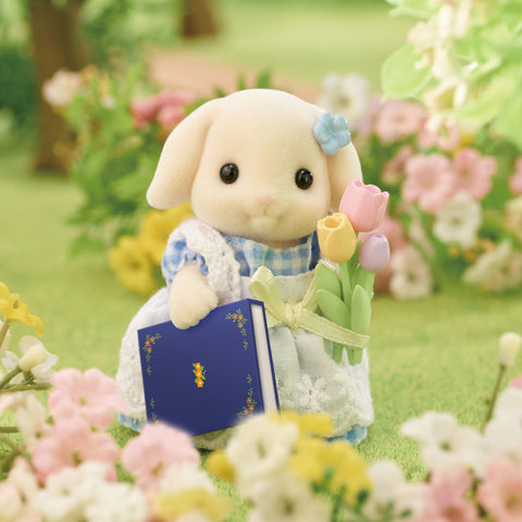 Calico Critters - Flora Rabbit Family