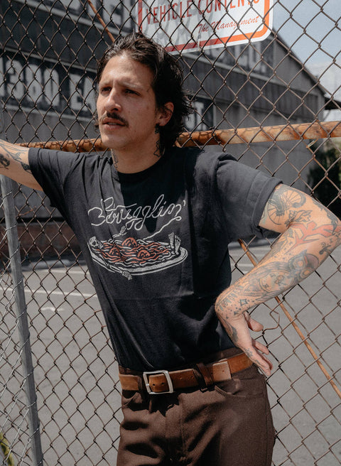 Tee (Unisex) - Strugglin