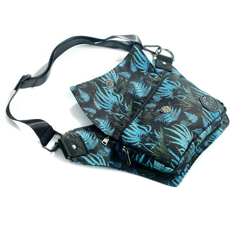 Hip Bag - Follow the Ferns