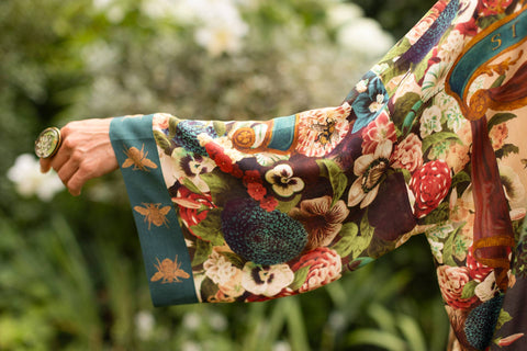 Pixie Duster Cropped Kimono - Stay Gold w/ Rabbit, Bees