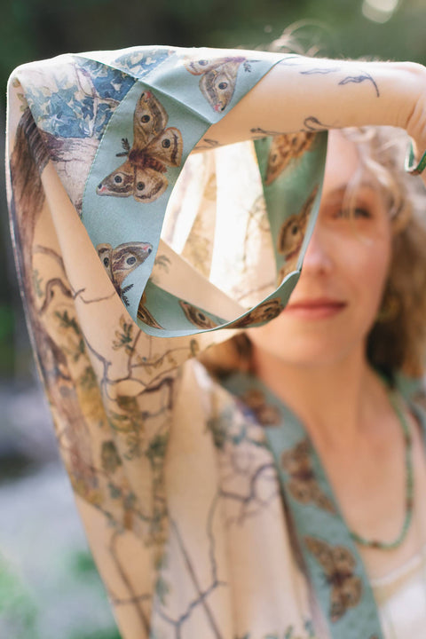 Cropped Bamboo Kimono Cardigan - Earth and Sky Cropped with Tree Print