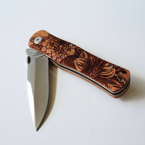 Pocket Knife - Floral Engraved Rosewood