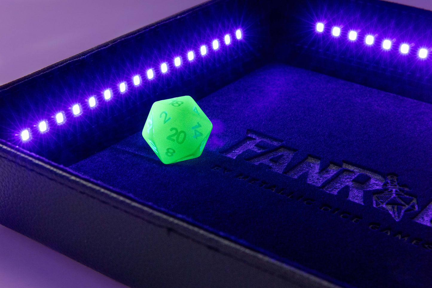 Blacklight Dice Tray & d20 - Black