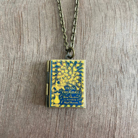 Necklace - Book Locket Pride and Prejudice Vintage Peacock: Bronze