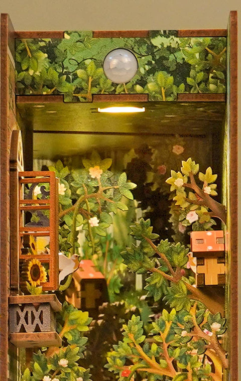 DIY Book Nook Kit - Secret Garden