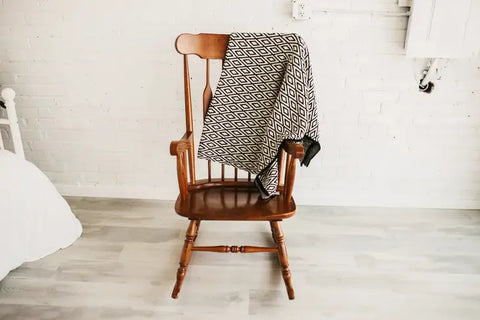 Throw Blanket - Bella Vista (Standard 50" x 60")