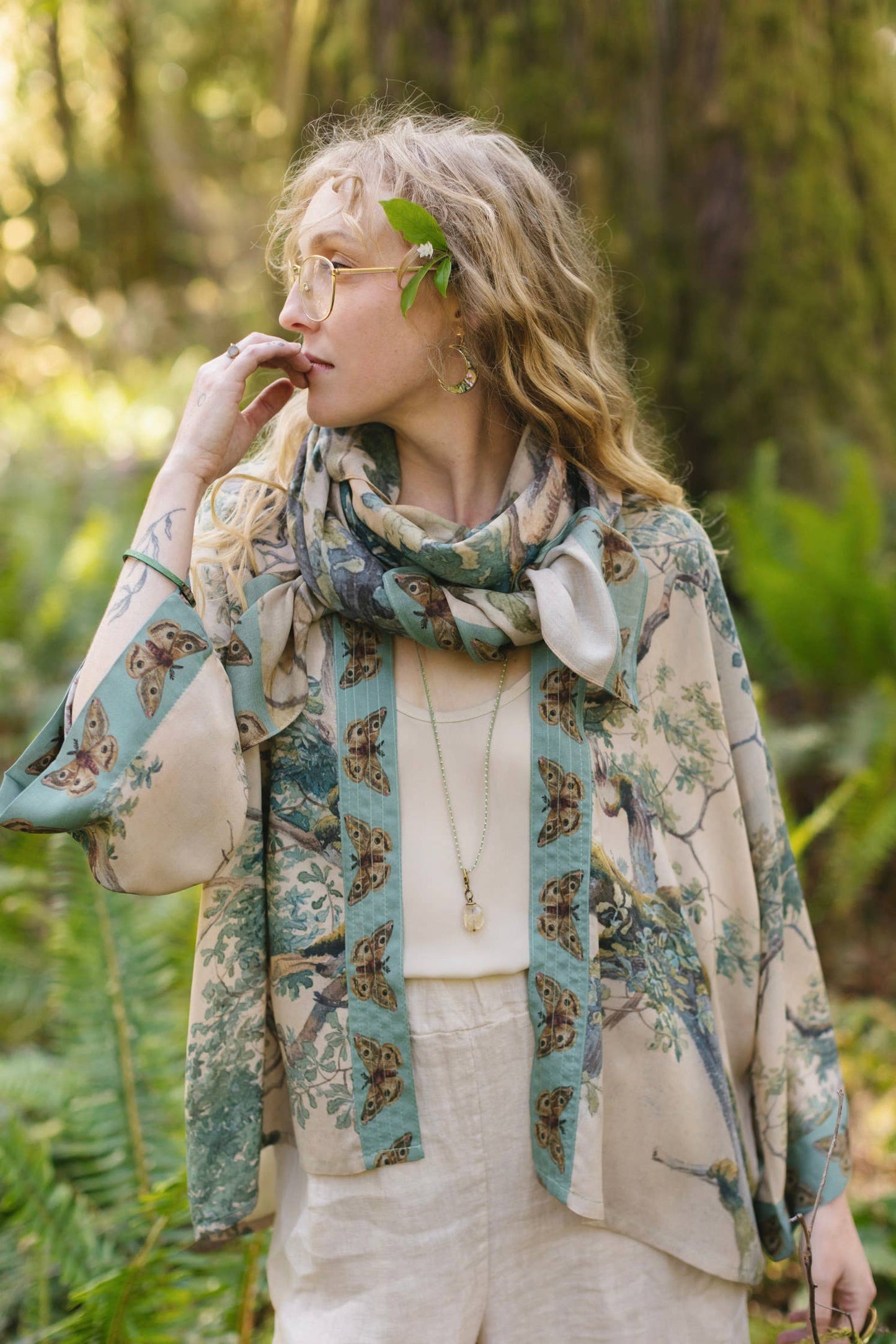 Cropped Bamboo Kimono Cardigan - Earth and Sky Cropped with Tree Print