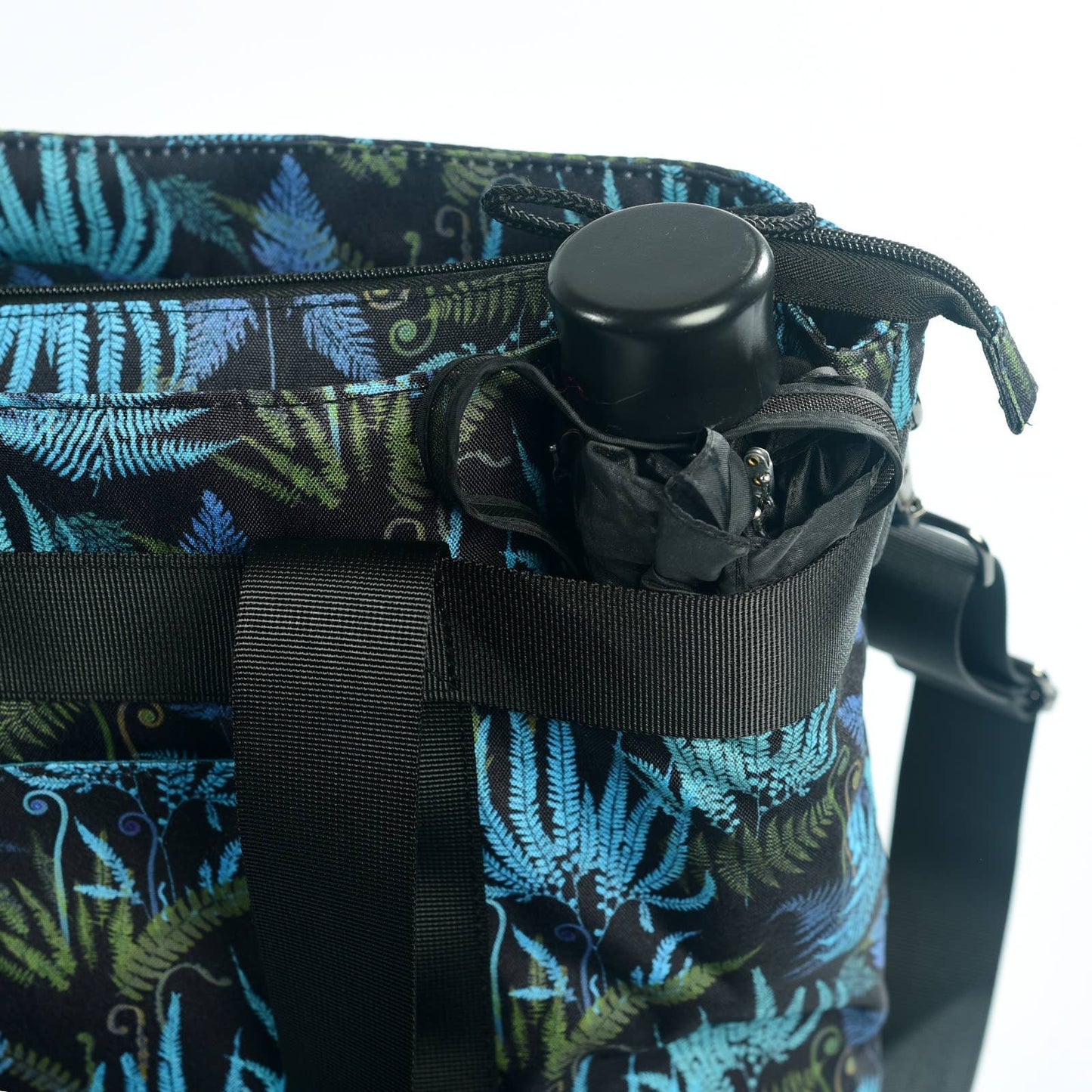 Large Venture Tote - Follow the Ferns