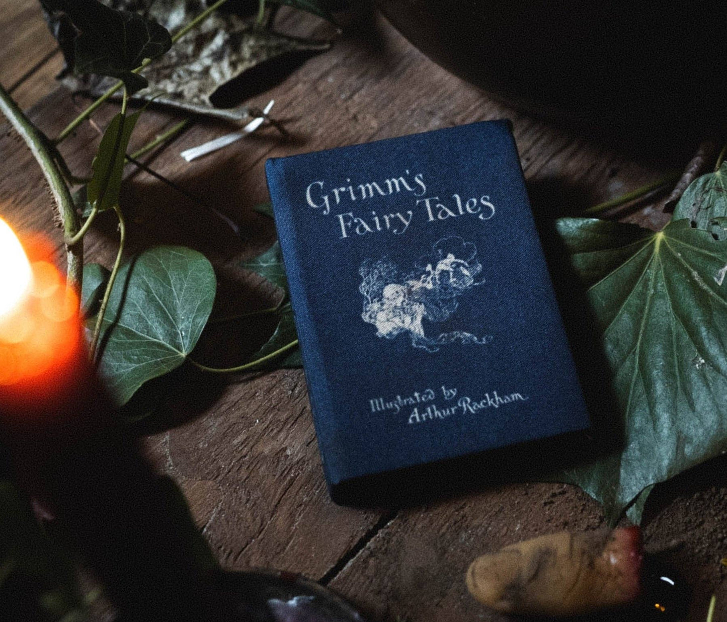 Wallet - Grimm’s Fairy Tales