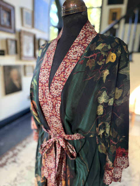 Opera Duster Kimono Robe - Solstice ft. Persephone, Moon & Owl
