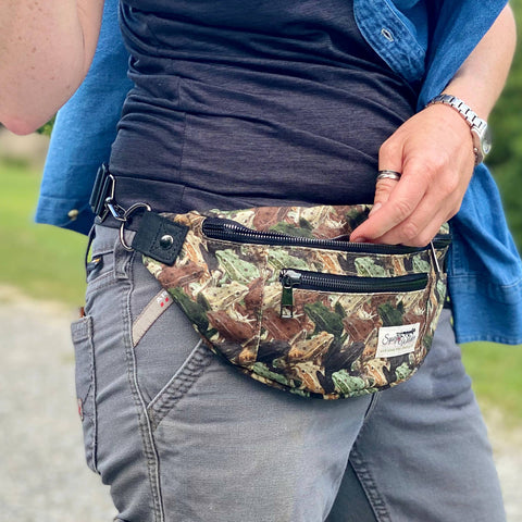 Fanny Pack - Jumping Spiders