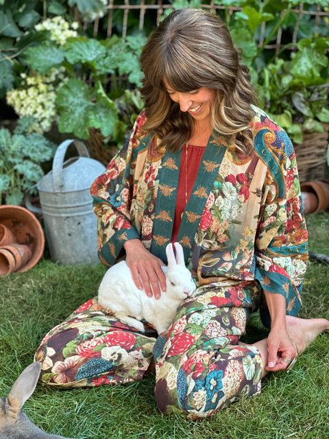 Pixie Duster Cropped Kimono - Stay Gold w/ Rabbit, Bees