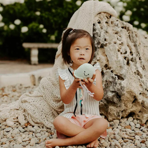 Yarn Rattle - Jellyfish