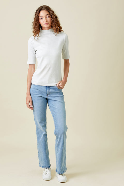 Top - Shiny Mock Neck Pearl