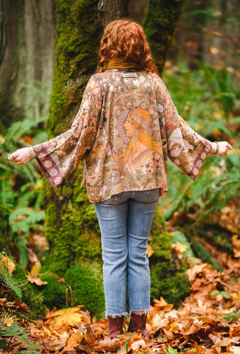 Cropped Bamboo Kimono Cardigan - Dreamweaver With Zodiac Signs