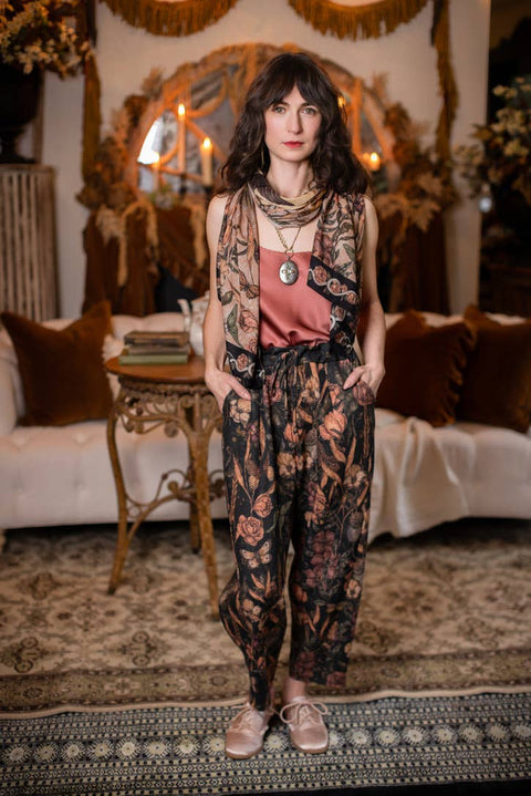 Linen Crop Artist Pant - Momento with Floral Print & Skull