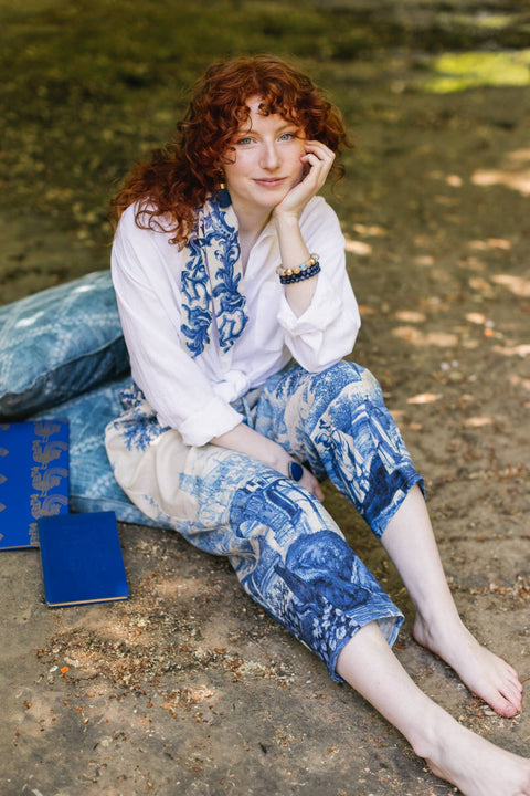 Cropped Artist Pant - Let The Light In Linen w/ Delft Print