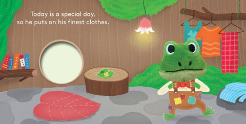 Board Book - Little Cottage Frog Finger Puppet