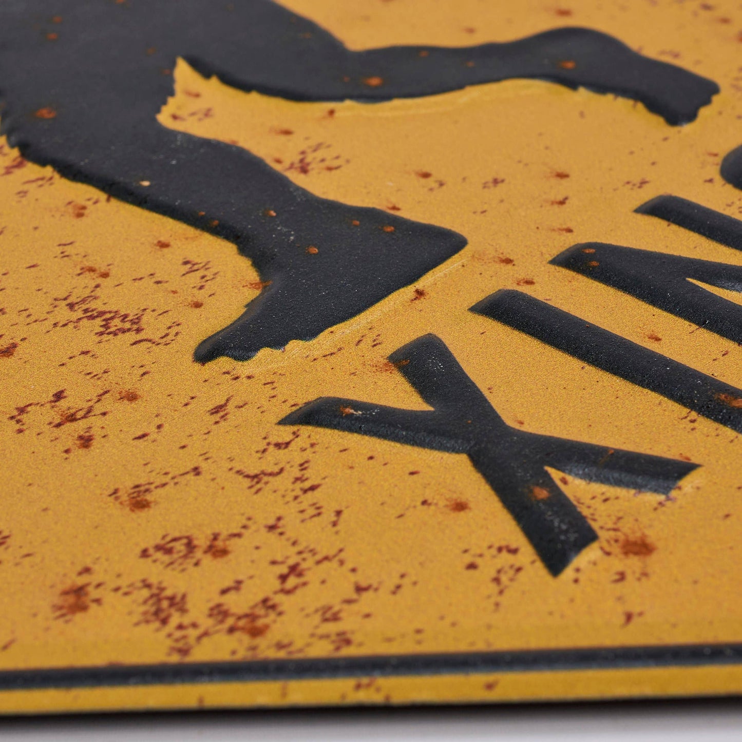 Sign (Metal) - Bigfoot Xing