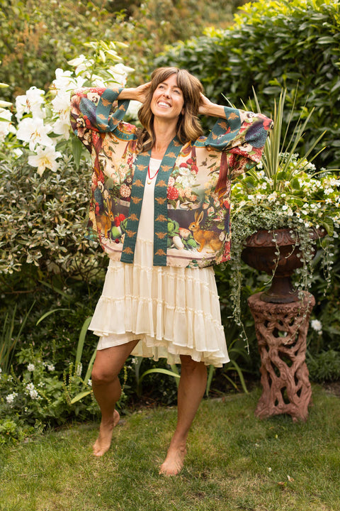 Pixie Duster Cropped Kimono - Stay Gold w/ Rabbit, Bees