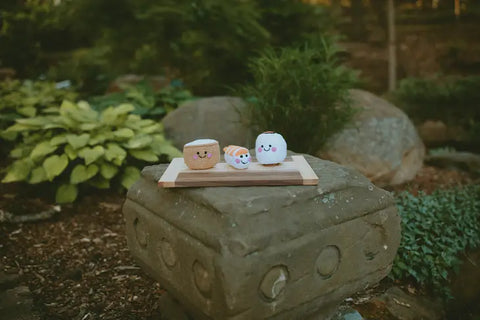 Yarn Rattle - Friendly Inari Sushi