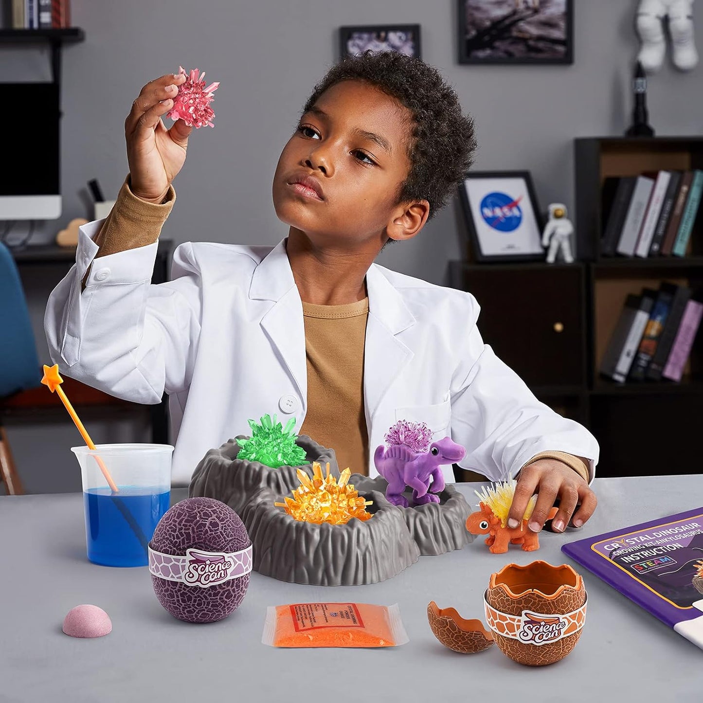 Science Can - Crystal Dinosaur Growing Deluxe Kit