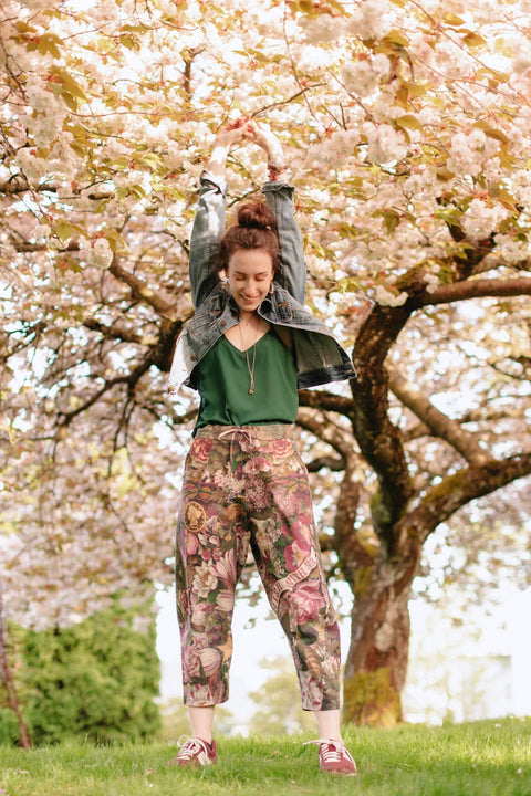 Linen Cropped Artist Pant - Make A Wish w/ Wishbone, Dandelion