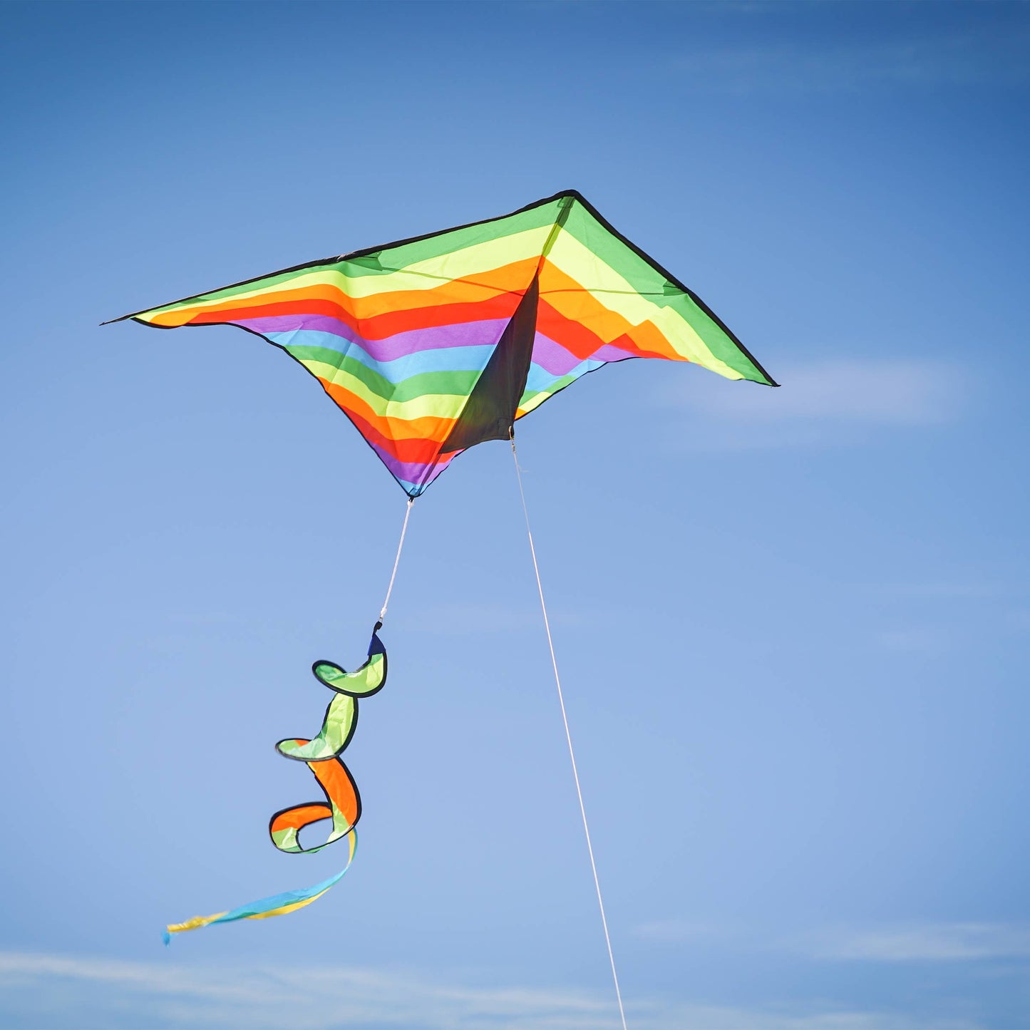 Kite - Rainbow Stripe Delta with Spinning Tail