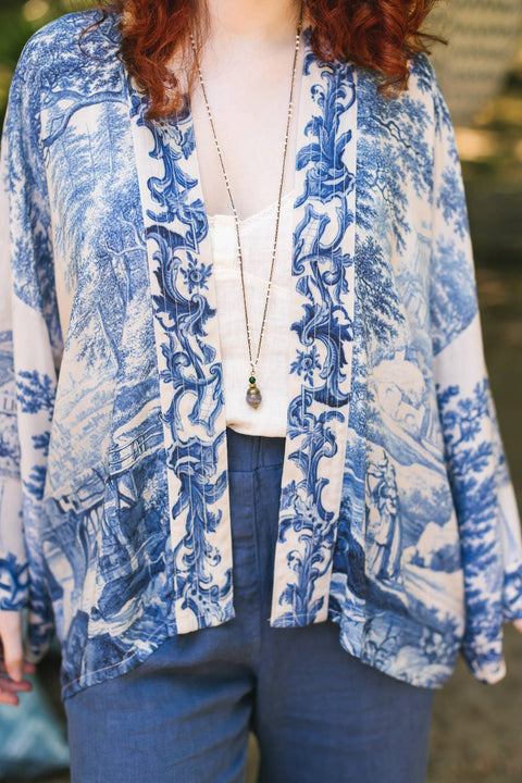 Pixie Duster Cropped Kimono - Let The Light In w/ Delft