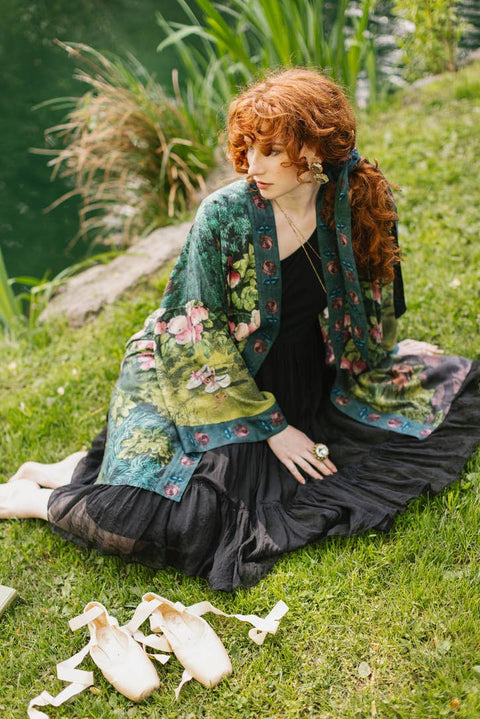 Matinée Duster Kimono - The Daydreamer w/ Roses & Rabbits