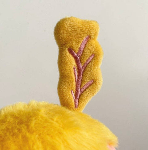 Close up view of the rosy maple baby mothman's antennae