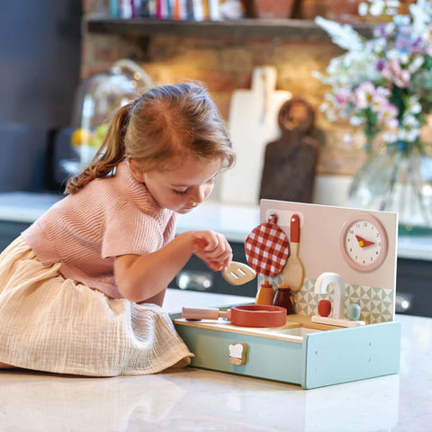 Wood Toy - Mini Chef Kitchenette