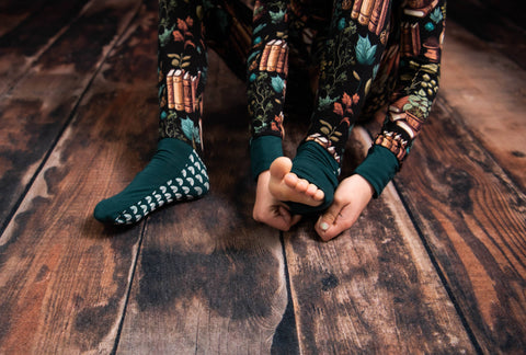 2 Piece Pajamas (Long Sleeve) - Herbology