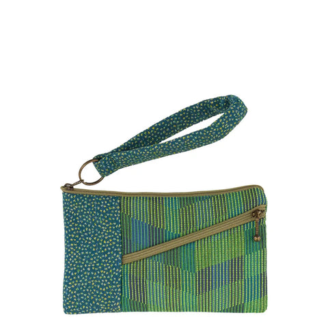 Beetle Wristlet - Chevron Gren