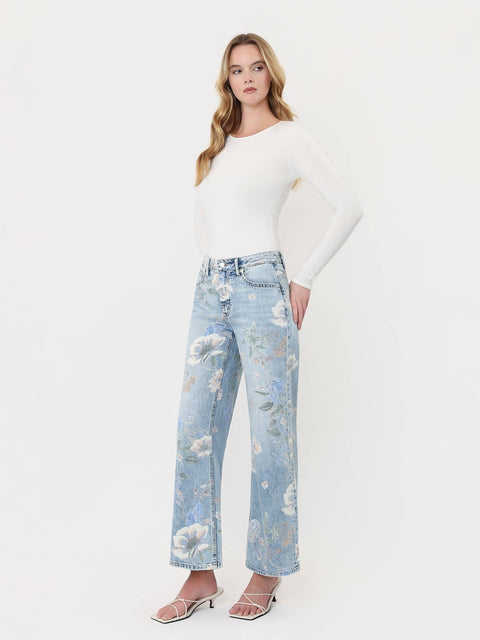 Jeans - Super High Rise Extreme Vintage Flare: Floral Pattern