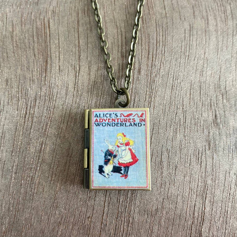 Necklace - Book Locket: Alice In Wonderland Bronze