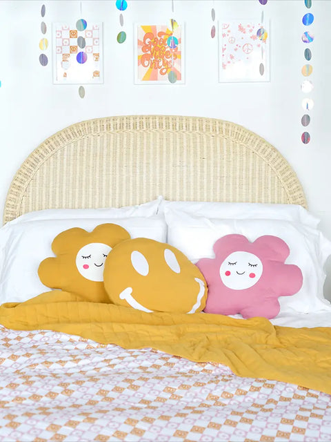 Bamboo Pillow - Smiley Face