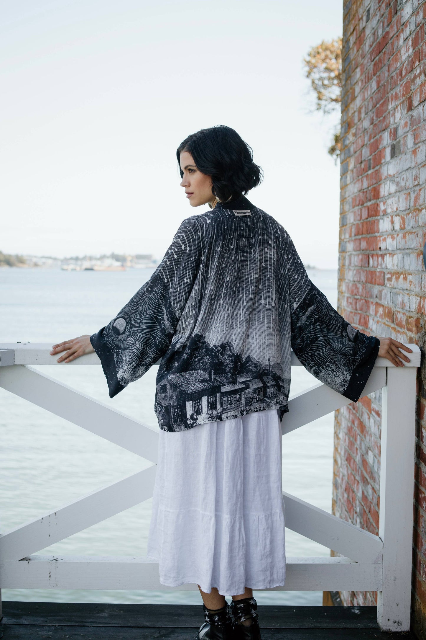 Cropped Bamboo Kimono Cardigan - Stargazer with Falling Stars