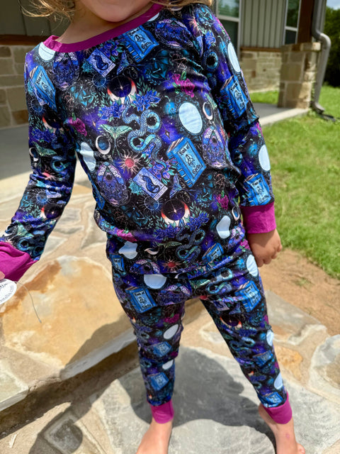 2 Piece Pajamas (Long Sleeve) - Spellbound