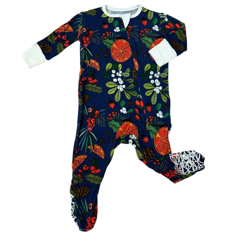 Footie - Mistletoe and Holly