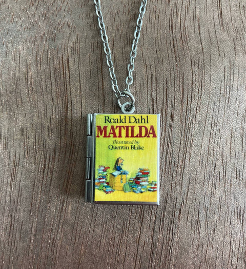 Necklace - Book Locket Matilda: Stainless Steel