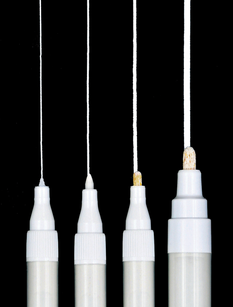 Markers - Studio Series White Acrylic