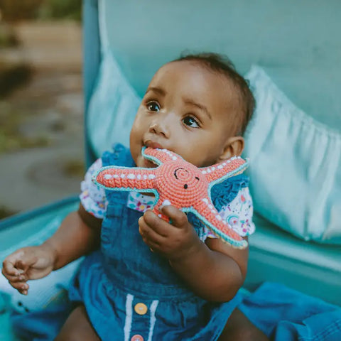 Yarn Rattle - Starfish