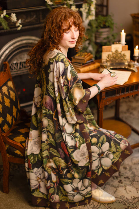 Starduster Kimono - Fleur De Lune Goddess with Florals & Bees