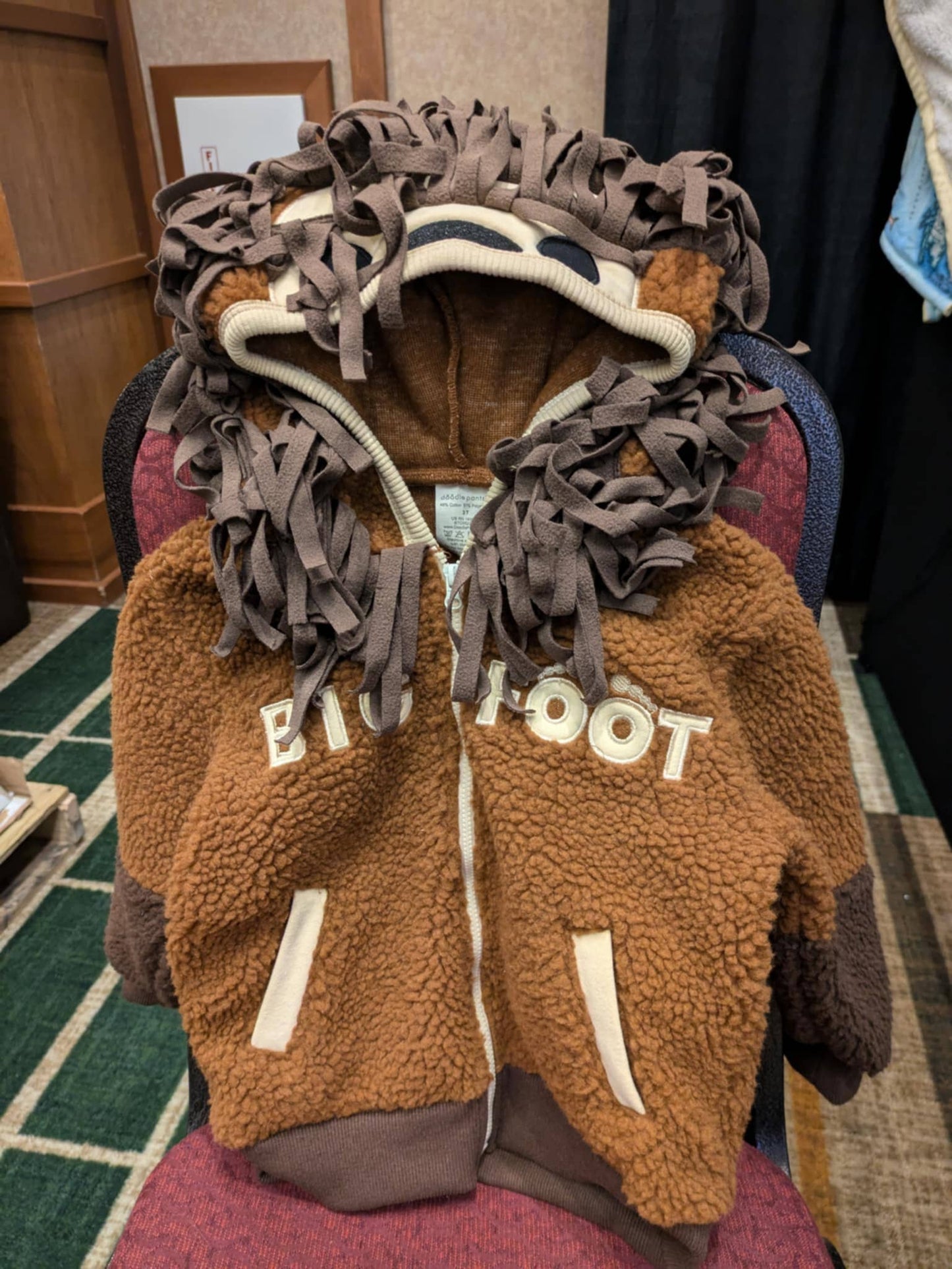 Hoodie - Bigfoot