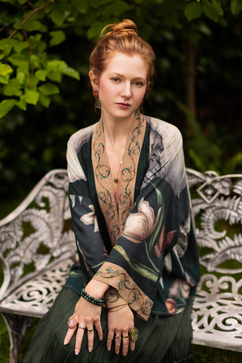 Pixie Crop Kimono - Under My Wing Swan & feathers