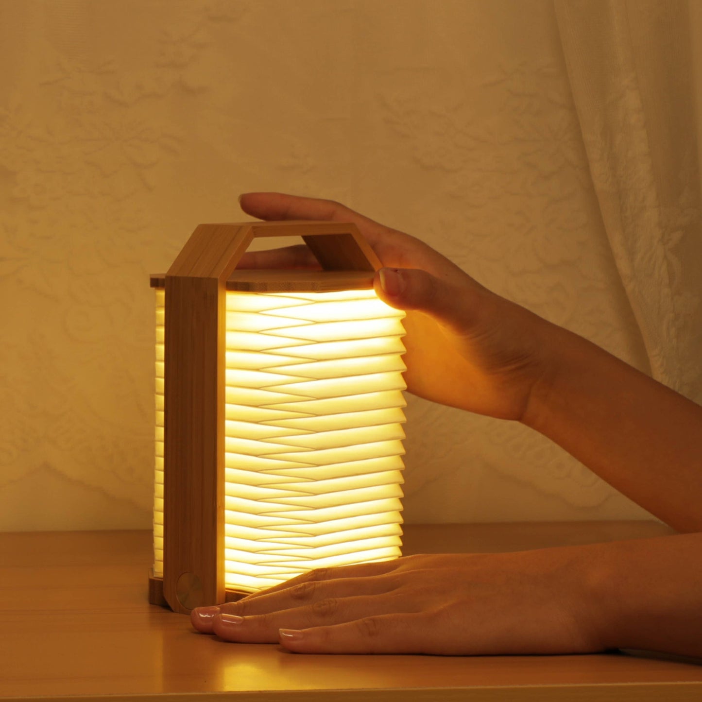 Lamp - Smart Origami Walnut