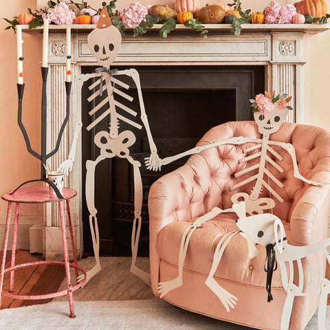 Decorations - Giant Jointed Skeletons (3pc)