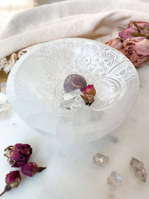 Selenite Offering Bowl - "Henna Prayer"